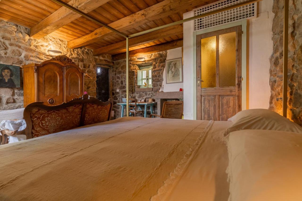 Borgo Lu Puleu Hotel Perfugas Kültér fotó