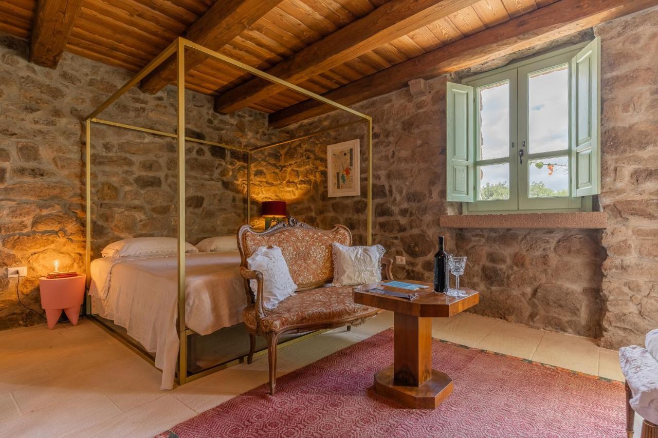 Borgo Lu Puleu Hotel Perfugas Kültér fotó