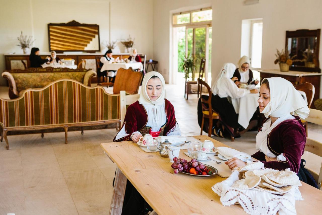 Borgo Lu Puleu Hotel Perfugas Kültér fotó