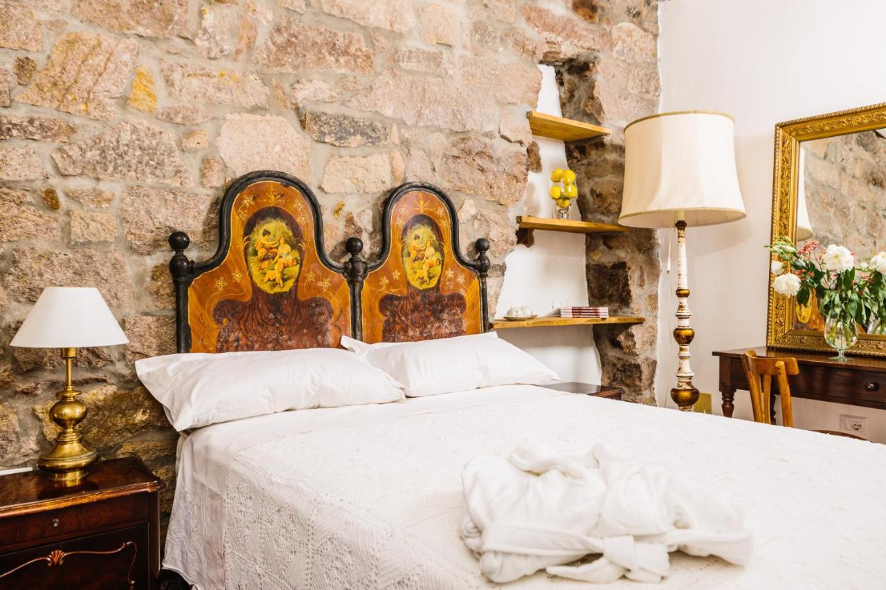 Borgo Lu Puleu Hotel Perfugas Kültér fotó